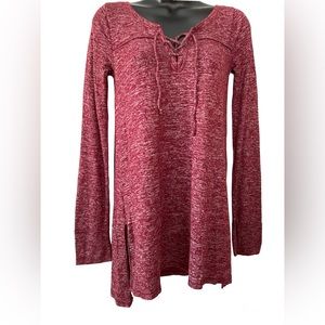 HOLLISTER Women’s Long sleeve burgundy Lace up top Size Small